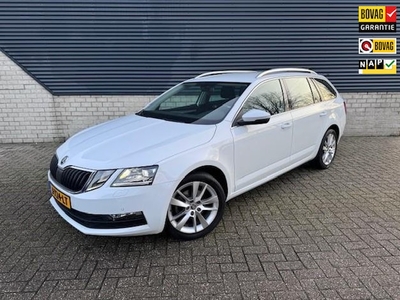 Skoda Octavia Benzine