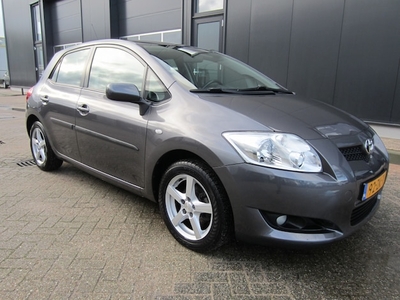 Toyota Auris Benzine