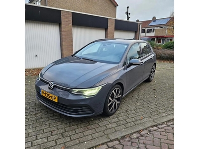 Volkswagen Golf Benzine