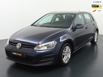 Volkswagen Golf Benzine