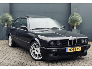 BMW 3-serie 320i M20B25 2.8L