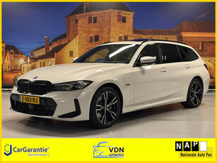 BMW 3-serie Touring 320e Hybrid M-Sport Facelift Panodak Leer