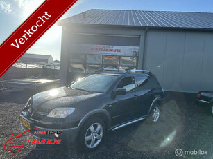 Mitsubishi Outlander 2.4 Intense 4WD 