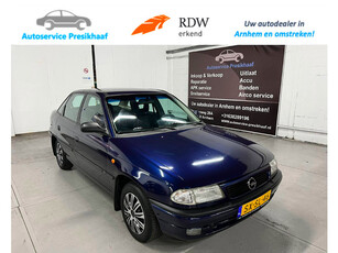 Opel Astra 1.6i Edition NAP / ELEK. RAMEN / TREKHAAK