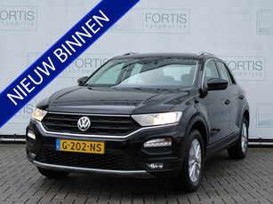 Volkswagen T-Roc 1.0 TSI Style Business NL AUTO | STOELVERW | CARPLAY |