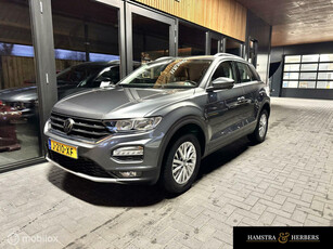 Volkswagen T-Roc 1.5 TSI Style grijs