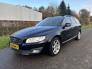 Volvo V70 2.0 D4 Polar+ / AUTOMAAT / NAVI / XENON / SCHUIFDAK