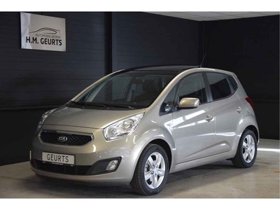 Kia Venga 1.6 CVVT Automaat Navi Panoramadak Clima Lm Velgen 28DKM!!