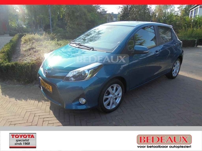 Toyota Yaris 1.5 Full Hybrid 100pk 5D Aut Dynamic bij Toyota specialist , met 1 jaar garantie !