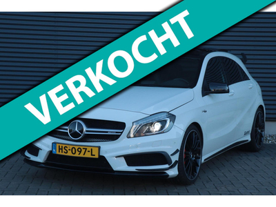 Mercedes-Benz A-klasse 45 AMG 4MATIC | PANO - AKRAPOVIC - DEALER OND.