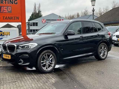 BMW X3 G01 xDrive30e 292pk Automaat Hybride High executieve M-sport leer sportstoelen.