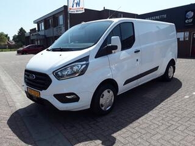 Ford TRANSIT CUSTOM 300 2.0 TDCI 130 PK / L2H1 TREND/ NAVI / LANE-ASSIST / APPLE-CAR