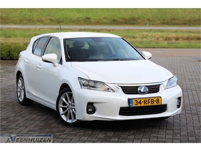 Lexus CT Benzine