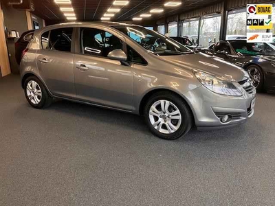 Opel Corsa 1.2-16V '111' Edition | Slechts 123.000 KM | Origineel Nederlandse Auto | 2de Eigenaar | Airco | IsoFix | Radio/CD