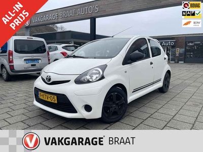 Toyota Aygo 1.0 l AIRCO l GRATIS HUISGARANTIE! l RIJKLAAR!