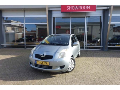 Toyota Yaris 1.3 VVTI SOL (All-in prijs)