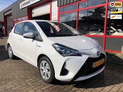 Toyota Yaris 1.5 Hybrid Aspiration|Navi|camera.