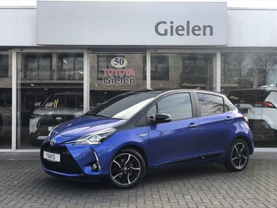 Toyota Yaris 1.5 Hybrid Bi-Tone Plus | Panoramadak, Navigatie, Stoelverwarming, Spoiler, Armsteun, Cruise control, 16 inch, Meest luxe!