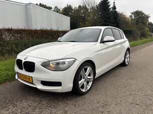 BMW 1-serie 116i Executive / NAVI / AIRCO ECC / CRUISE / 153dkm!