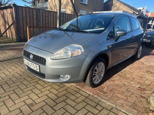 Fiat Punto 1.4 Edizione Blue en ME