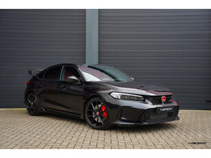 Honda Civic Type R FL5 | Carbon Pack | Illumination Pack | Camera | HUD | ACC | Fabrieksgarantie | BTW auto | 1e eig