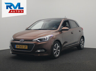 Hyundai I20 1.2 HP i-Motion Premium Pano/dak Navigatie Stoelverwarming