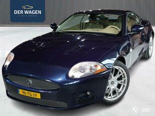 Jaguar XKR 4.2 V8 Coupé | ALL OPTIONS | Youngtimer