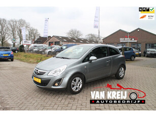 Opel Corsa 1.4-16V Design Edition, Navi, Automaat, Airco, 38135km+nap