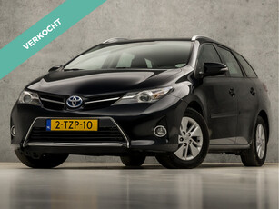 Toyota Auris Touring Sports 1.8 Hybrid Aspiration Automaat (NAVIGATIE, CAMERA, CLIMATE, CRUISE, SPORTSTOELEN, ELEK PAKKET, BLUETOOTH, NIEUWE APK, NIEUWSTAAT)