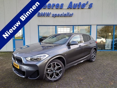 BMW X2 xDrive20i High Executive M-Sport / Panodak / Head-up