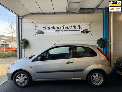 Ford Fiesta 1.3-8V Cool & Sound Airco! Elektrisch pakket! Nieuwe APK! NAP Logisch!