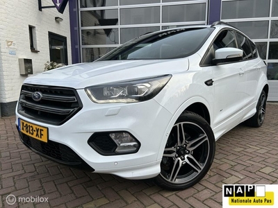 Ford Kuga 1.5 EcoBoost ST Line * AUTOMAAT * PANORAMADAK *