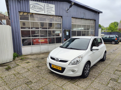 Hyundai I20 1.2i i-Motion 1E EIG/AIRCO/NL-AUTO/DEALER ONDERH