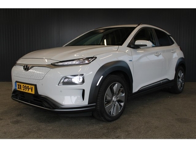 Hyundai KONA EV Premium 64 kWh - € 12.950,- NETTO! - Leder