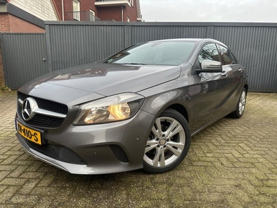 Mercedes-Benz A-klasse 180 Ambition half leer stoelverw navi