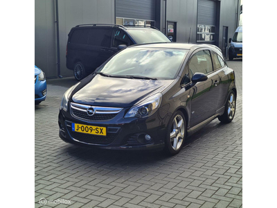 Opel Corsa 1.4-16V OPC-line