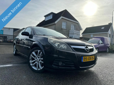 Opel Vectra GTS 1.8-16V Executive