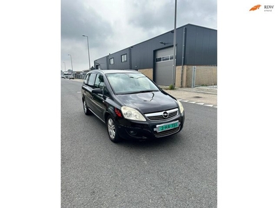 Opel Zafira 2.2 Cosmo