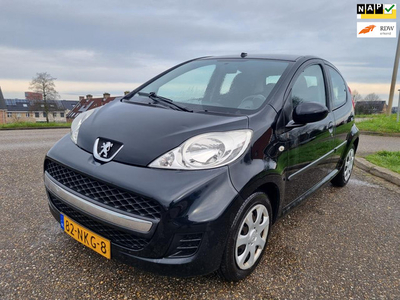 Peugeot 107 1.0-12V XS/1 e eigenaar/lage km 102000 nap/airco/elec ramen/5 deurs/inruil mog !!!