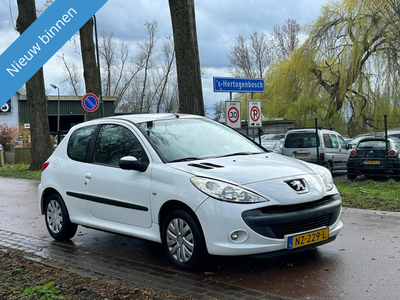 Peugeot 206+ 1.1 XR AIRCO!LAGE KM!APK!KOOPJE!