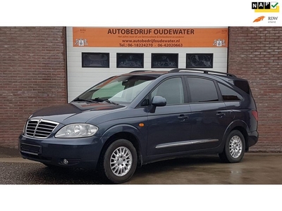 Ssangyong Rodius SV 270 XDI Sapphire 4WD