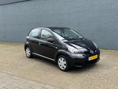 Toyota Aygo 1.0-12V Now VERKOCHTTTTTTTT