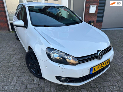 Volkswagen Golf 1.4 TSI Highline / Navi / PDC / Park Assist / Stoelverwarming