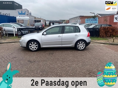 Volkswagen Golf 1.4 Turijn/5DRS/NAVI/CRUISE!