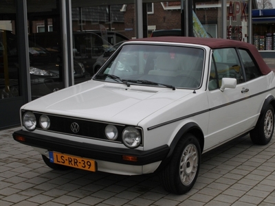 VOLKSWAGEN GOLF Cabriolet 1.6 GLS/Cabrio/ Klassiek