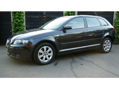 Audi A3 Sportback 1.4 TFSI Ambiente Pro Line * Cruise control * Airco