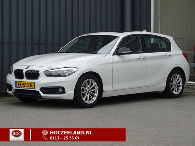 BMW 1-SERIE 118i Sport AUTOMAAT 5-Deurs | Schuif-/kanteldak | Navi | Sportzetels