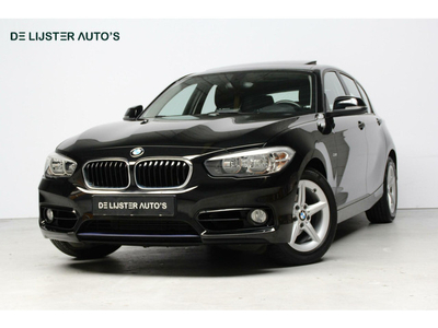 BMW 1-serie 118i Sport Line Automaat 136 PK |SCHUIFDAK, NAVIGATIE, CRUISE, SPORTSTOELEN VERWARMD, CLIMATE, PDC, BLUETOOTH, LED|