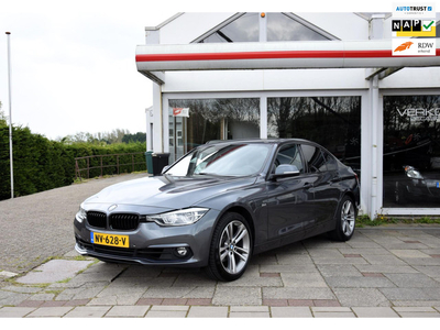 BMW 3-serie 320i Corporate Lease Executive Automaat