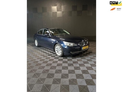 BMW 5-serie 520i LCI Business Line Navi Leder Led